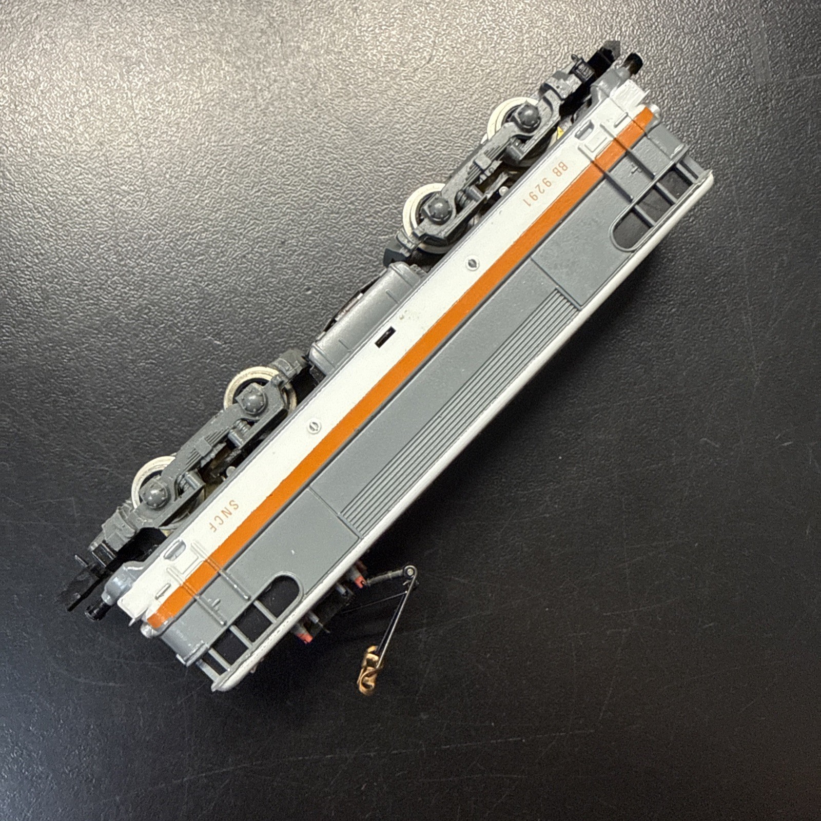 N Scale Arnold Locomotive SNCF BB 9291