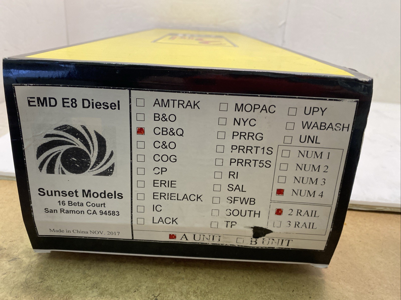 Sunset/3rd Rail EMD E8A 2 Rail CB&Q #9848B