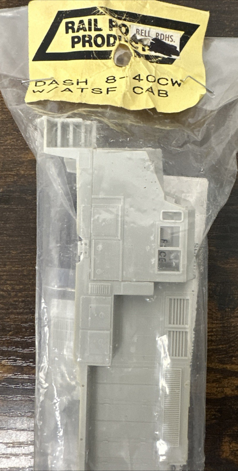 Rail Power Products HO Scale Dash 8-4CCW w/ATSF Cab Undecorated Shell NIP!