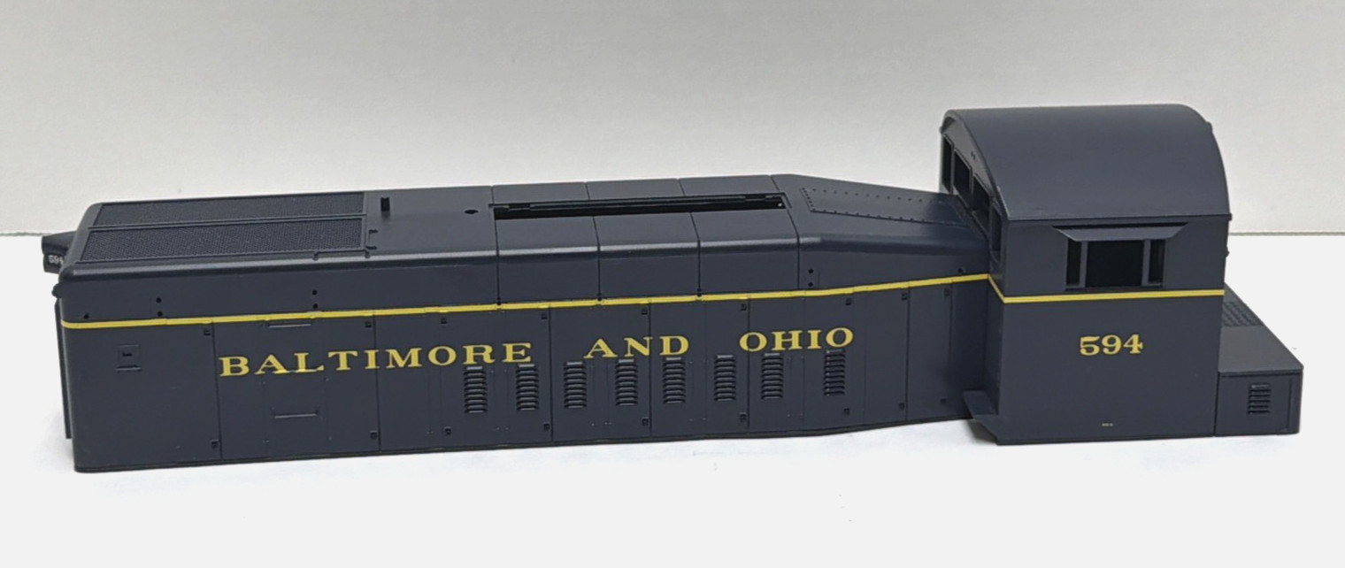 MTH O-GAUGE NW2 BALTIMORE AND OHIO #594 DIESEL LOCOMOTIVE SHELL ONLY