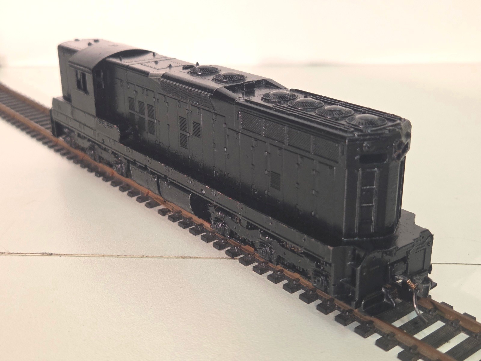 Vintage HO Scale ATHEARN SD7 Diesel Locomotive 6-Axle Drive / Kadee / was PRR