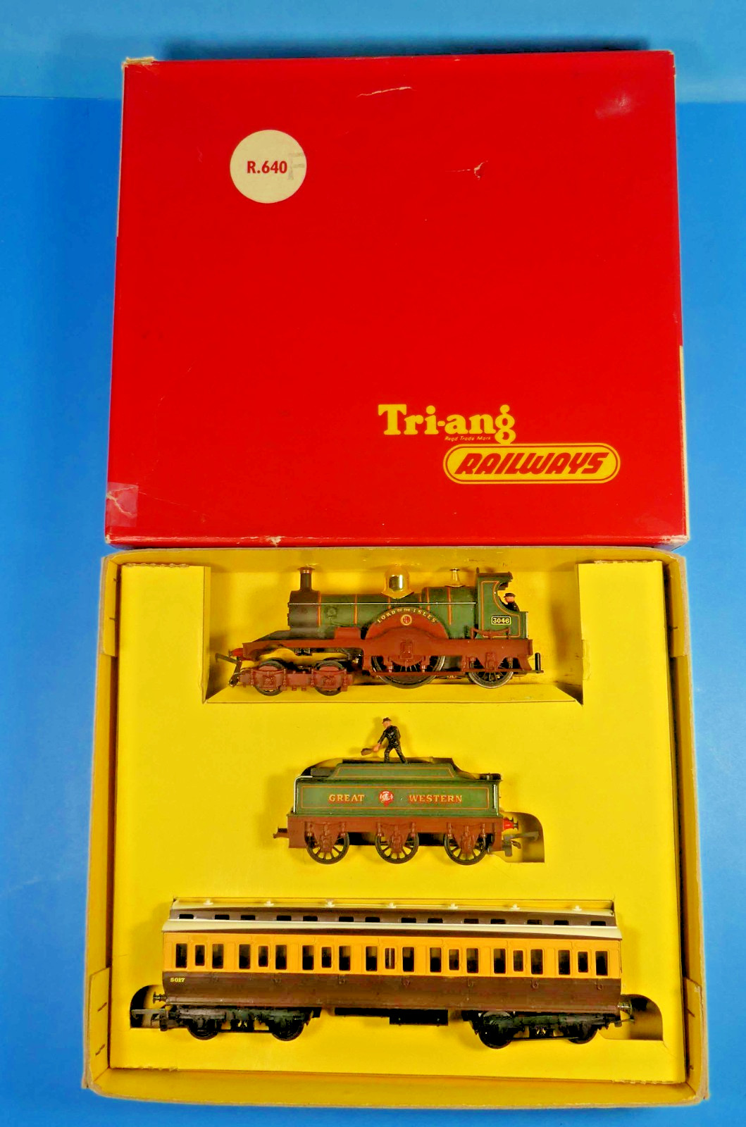 TRI-ANG RAILWAYS OO LORD OF THE ISLES BOXED SET R.640F for EXPORT – 1960’s