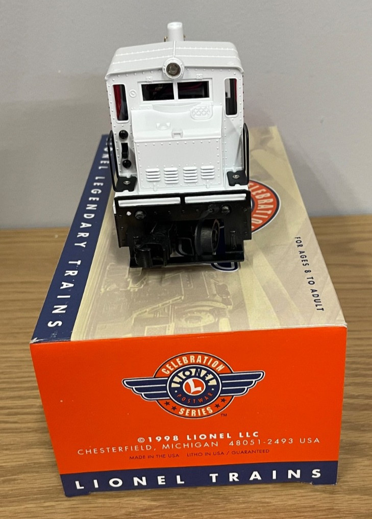 Lionel 6-18583 AEC #57 Motorized TMCC Switcher Engine Locomotive Train O Gauge