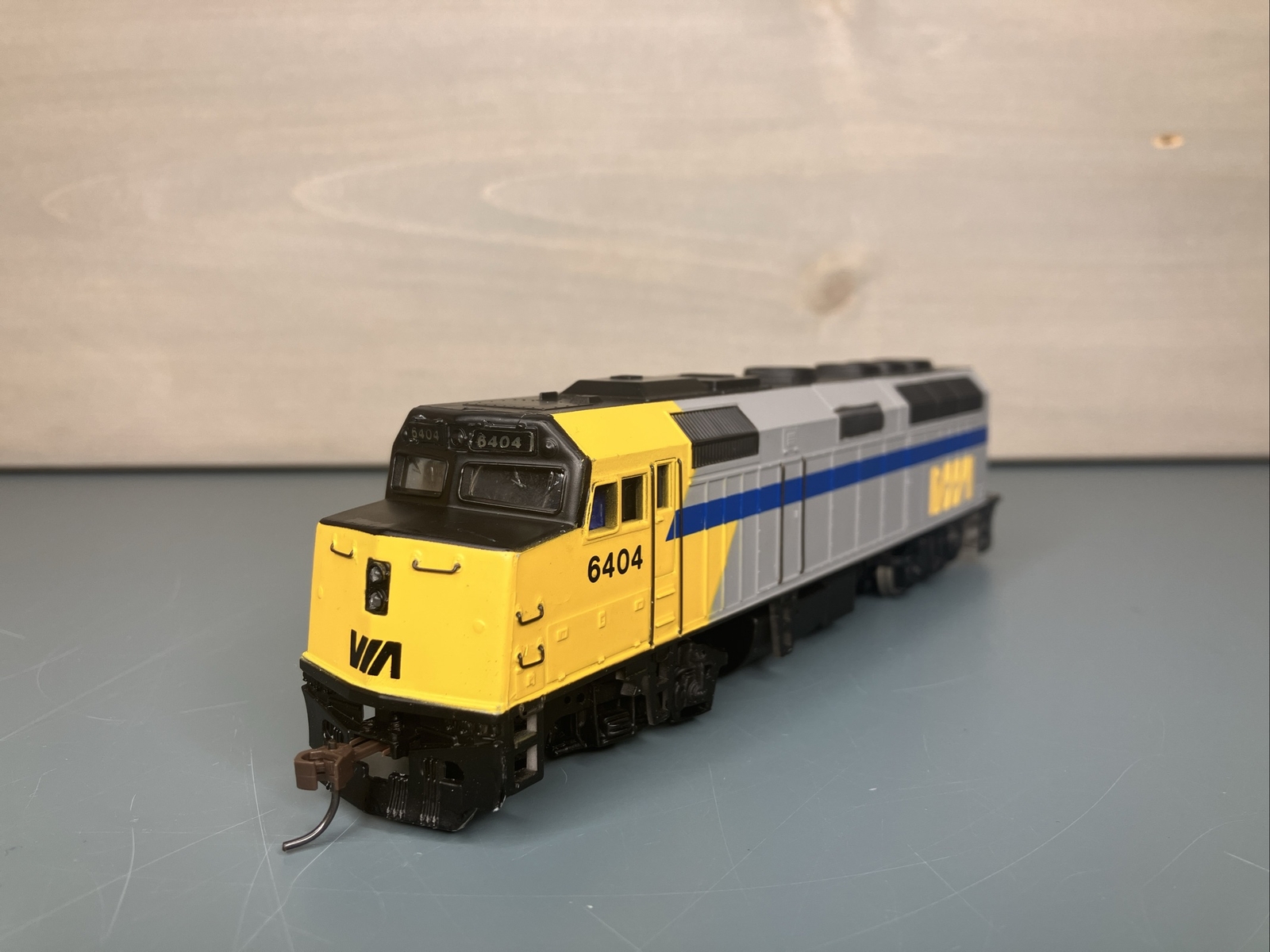 Bachmann Spectrum 87021 EMD F40H Diesel VIA 6404