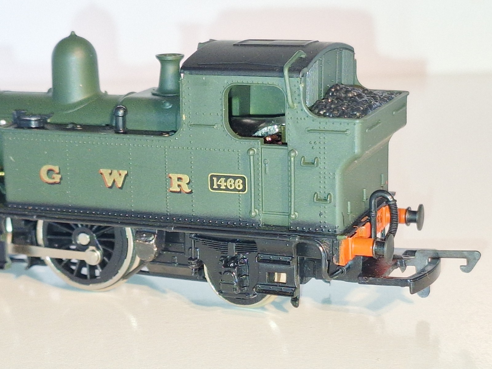 Airfix 54152-7 GWR Tank Loco. New Old Stock. Mint Cond.2 Rail DC Boxed. OO Scale