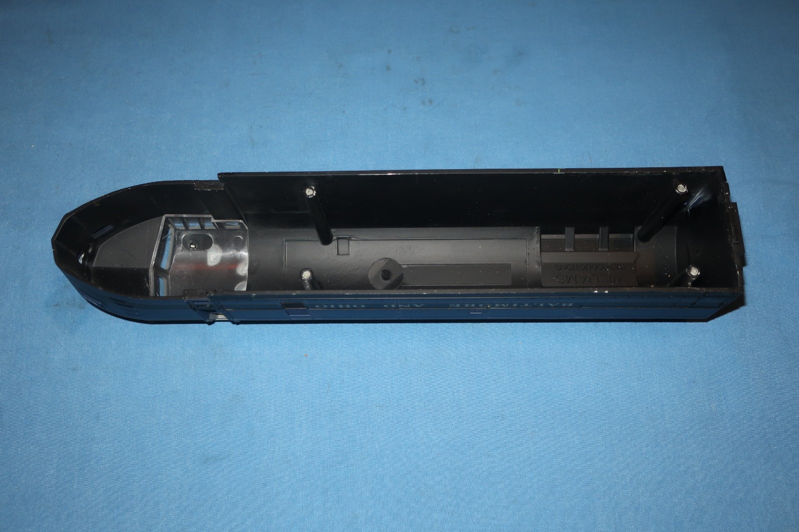 Williams Reproductions #855 B&O Baltimore & Ohio Diesel Locomotive Shell
