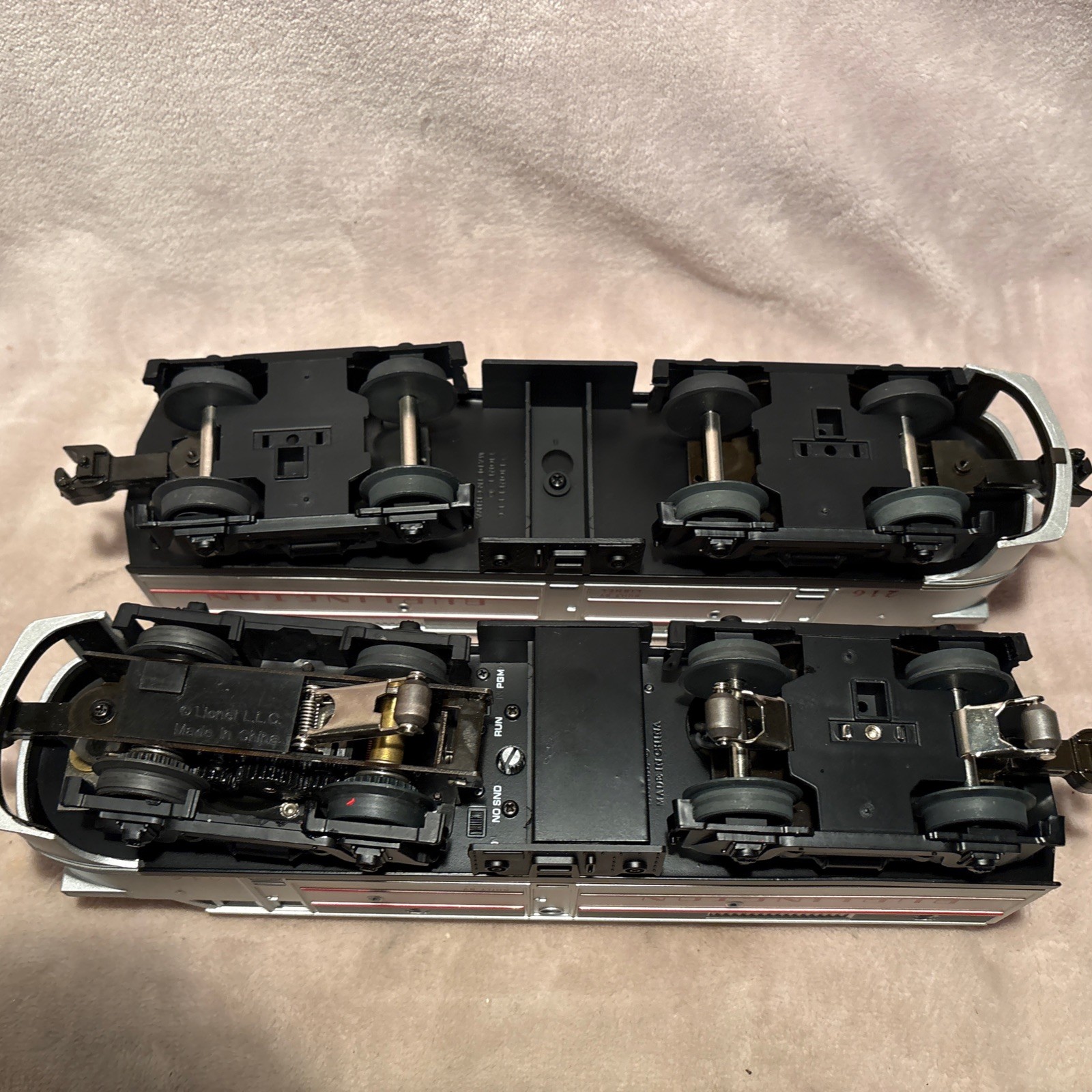 Lionel O/027 PW 216 Burlington Alco Powered LOCO A-Unit & Non-Powered B Unit