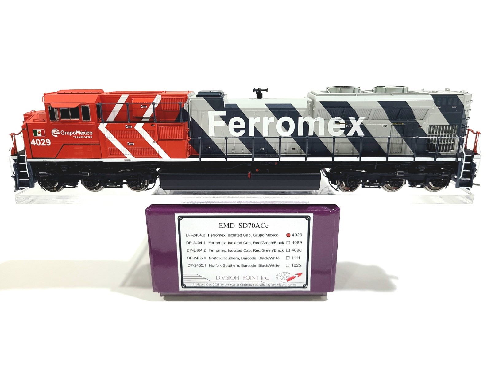 Division Point FXE SD70ACe Ferromex Zebra #4029 HO Brass Model #DP-2404.0 DCC