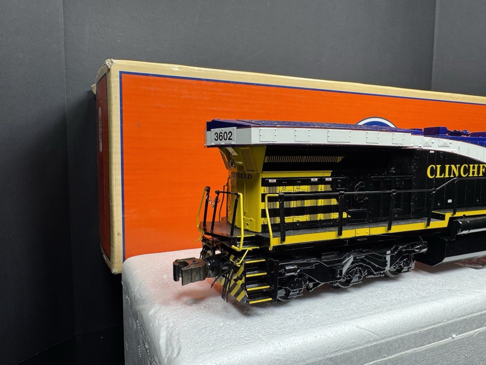 Lionel LEGACY 6-38409 CSX heritage Clinchfield AC6000 diesel engine #3602 EX