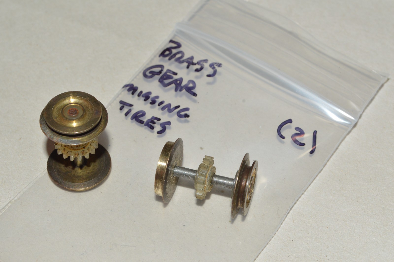 HO scale locomotive PARTS metal wheels brass geared (2) missing tires