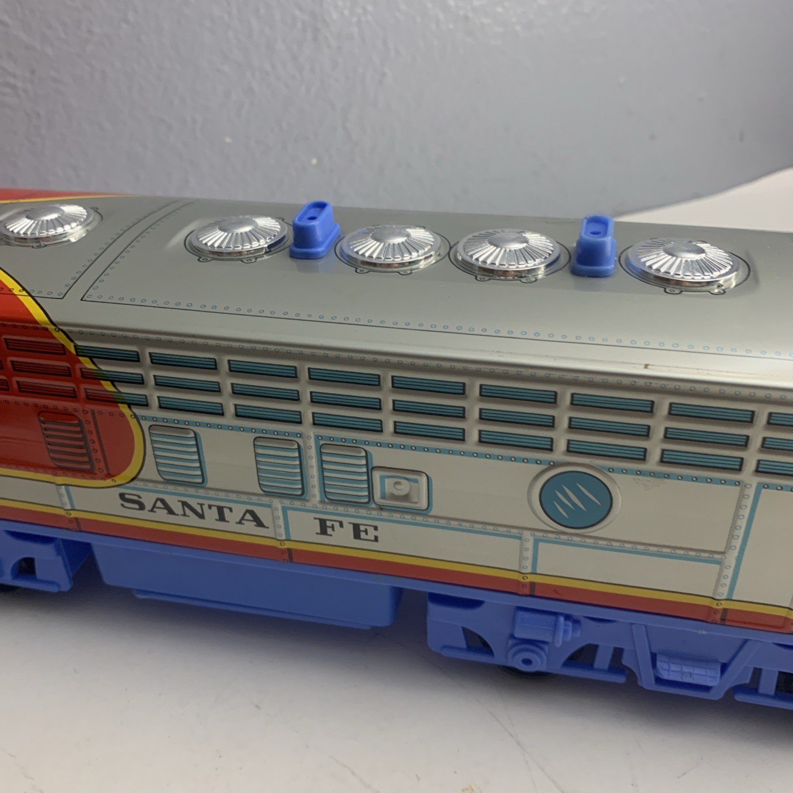 1950’s Vintage Locomotive Santa Fe 327 Trademark Modern Toys. Made In Japan 4190
