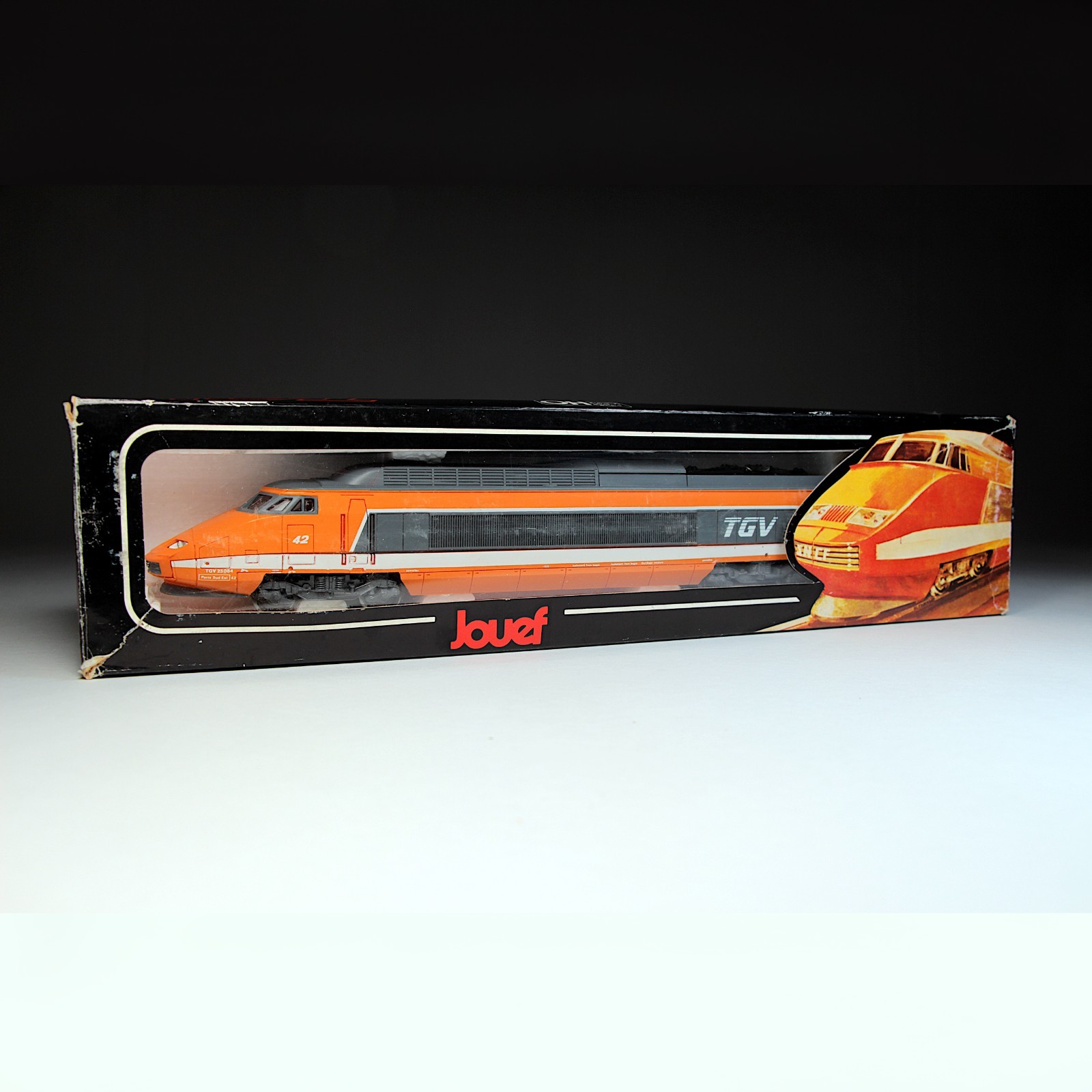 Jouef TGV 23084 Train Grande Vitesse HO Scale Electric Train 8800 Engine in Box