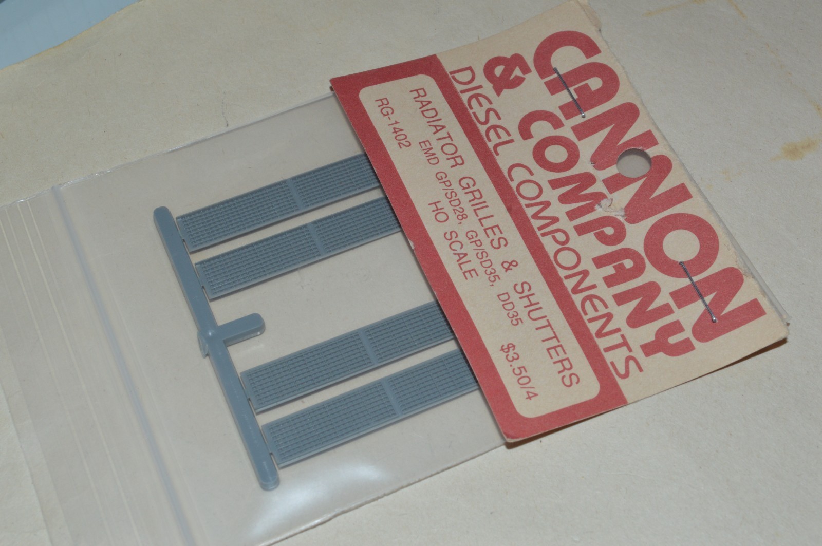 HO scale locomotive PARTS Cannon & Co RG-1402 radiator grilles EMD GP SD DD