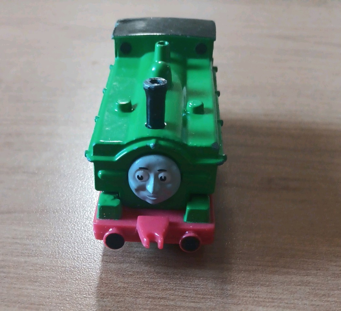 ERTL Thomas and Friends, Duck, Diecast Green Black Red Locomotive Number 8