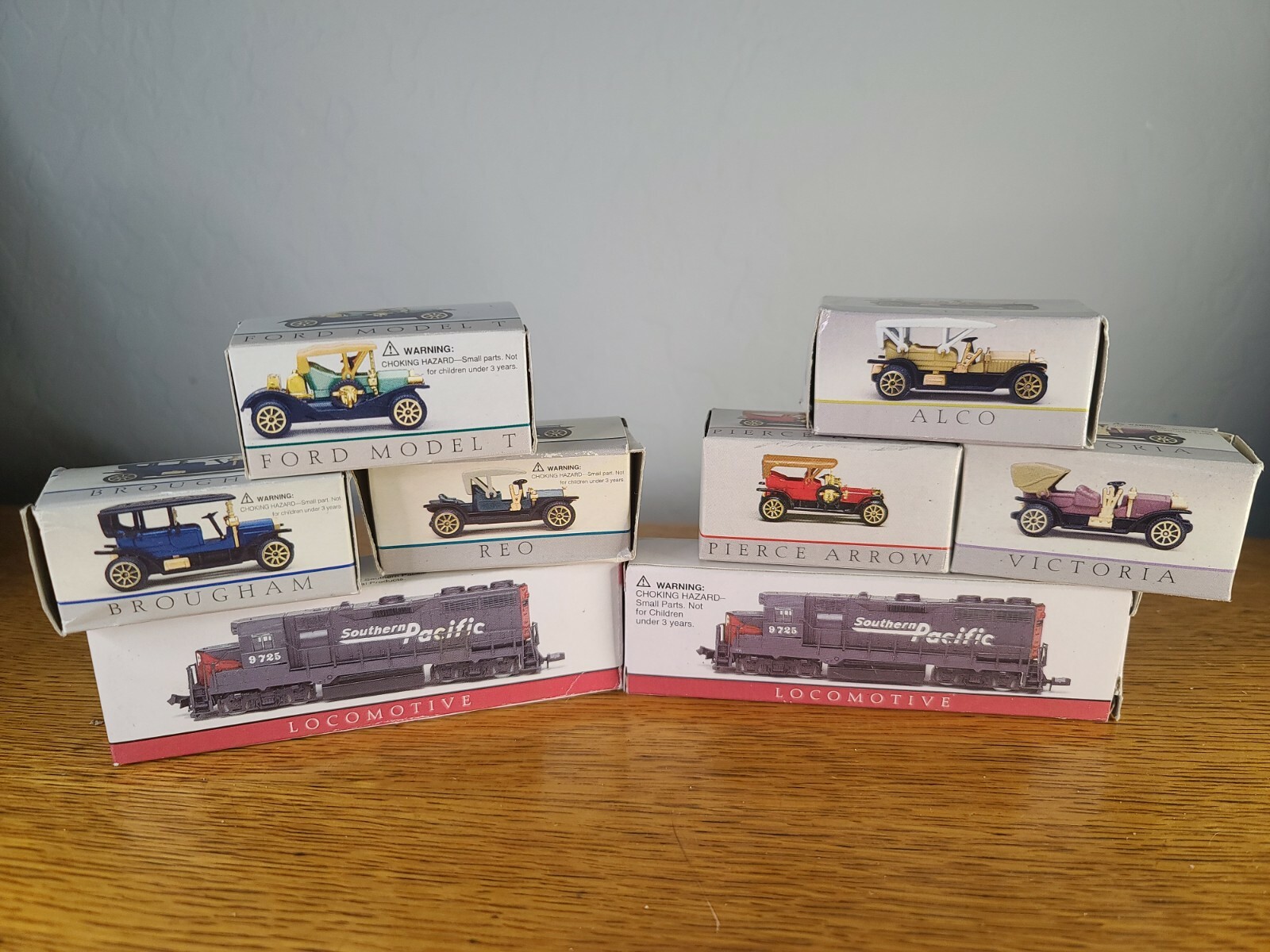 High Speed Metal Products Southern Pacific Train Car and Car Lot