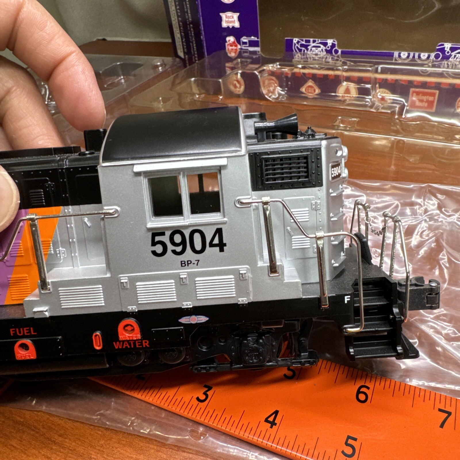 American Railroad Legends RMT-4752 NJT NJ Transit #5904 GP Diesel Locomotive