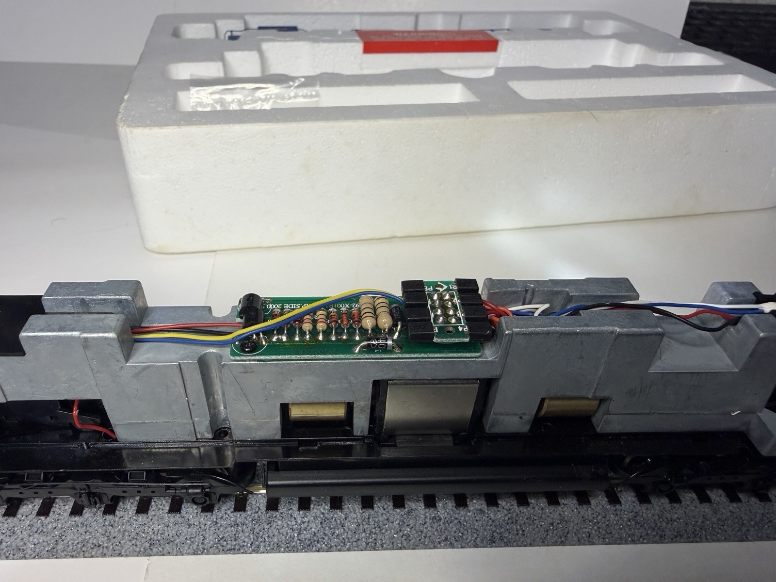 Proto 2000 23502 HO Scale EMD Conrail SD60 #6840 – DCC Ready Tested