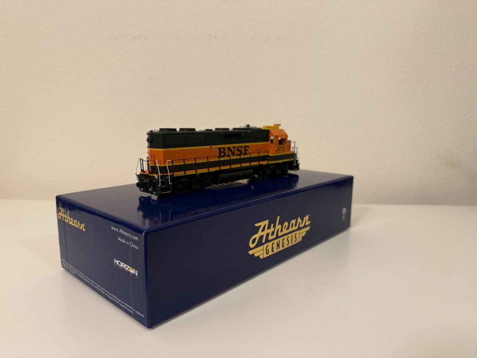 BNSF EMD GP39-2u #2773 DCC& Tsunami2 Sound HO Scale ATHG66355 Athearn Genesis
