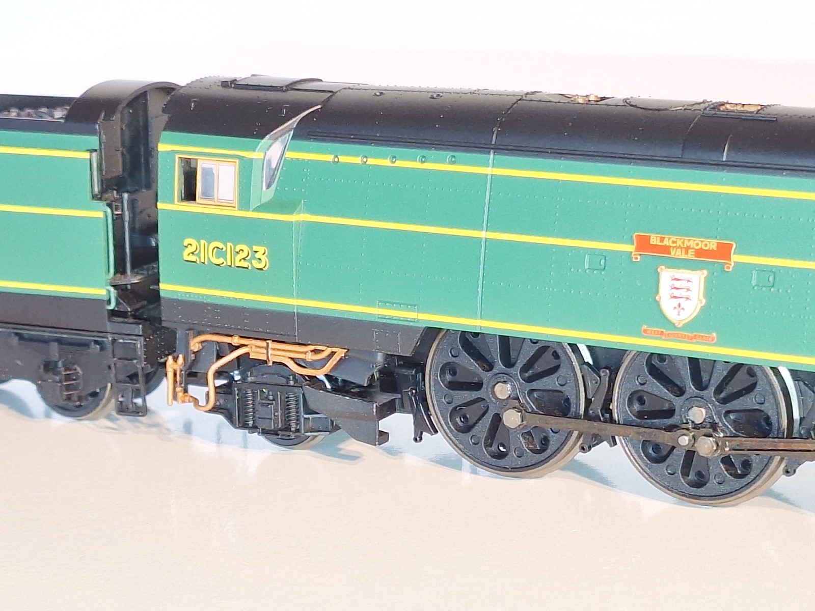 Hornby R2219. BR West Country Cl. Blackmoor. DC 2 rail. New, Mint Cond. OO.Boxed