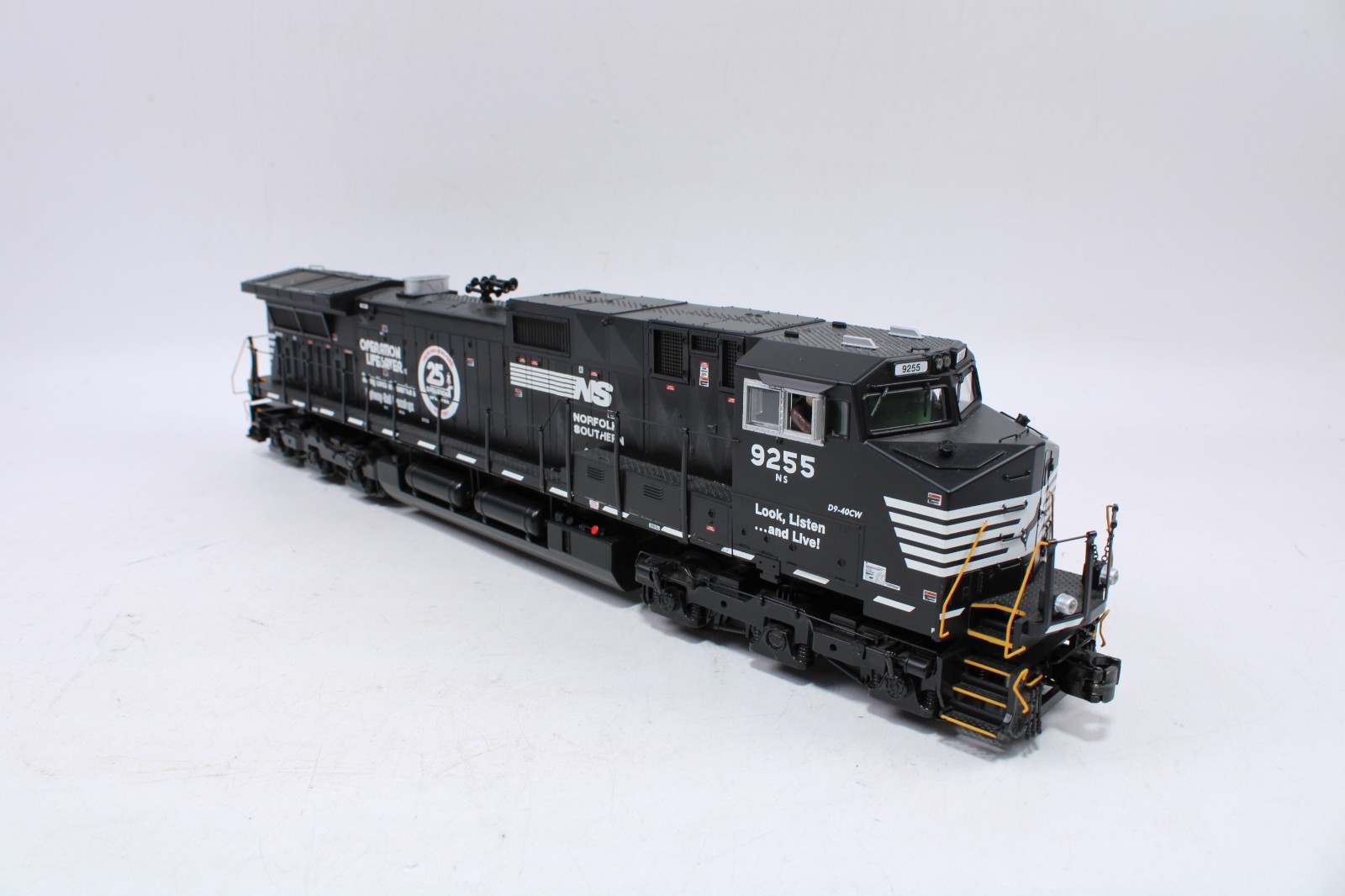 MTH 20-20117-3 O Gauge Dash 9 Dummy Diesel Norfolk Southern #9255 Non-Powered