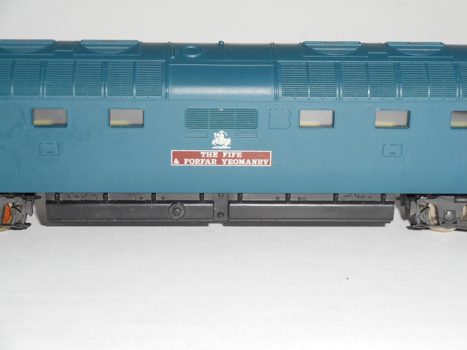 Lima Deltic Diesel-The Fyfe & Forfar Yeomanry. Excel cond. OO 2 rail DC analogue