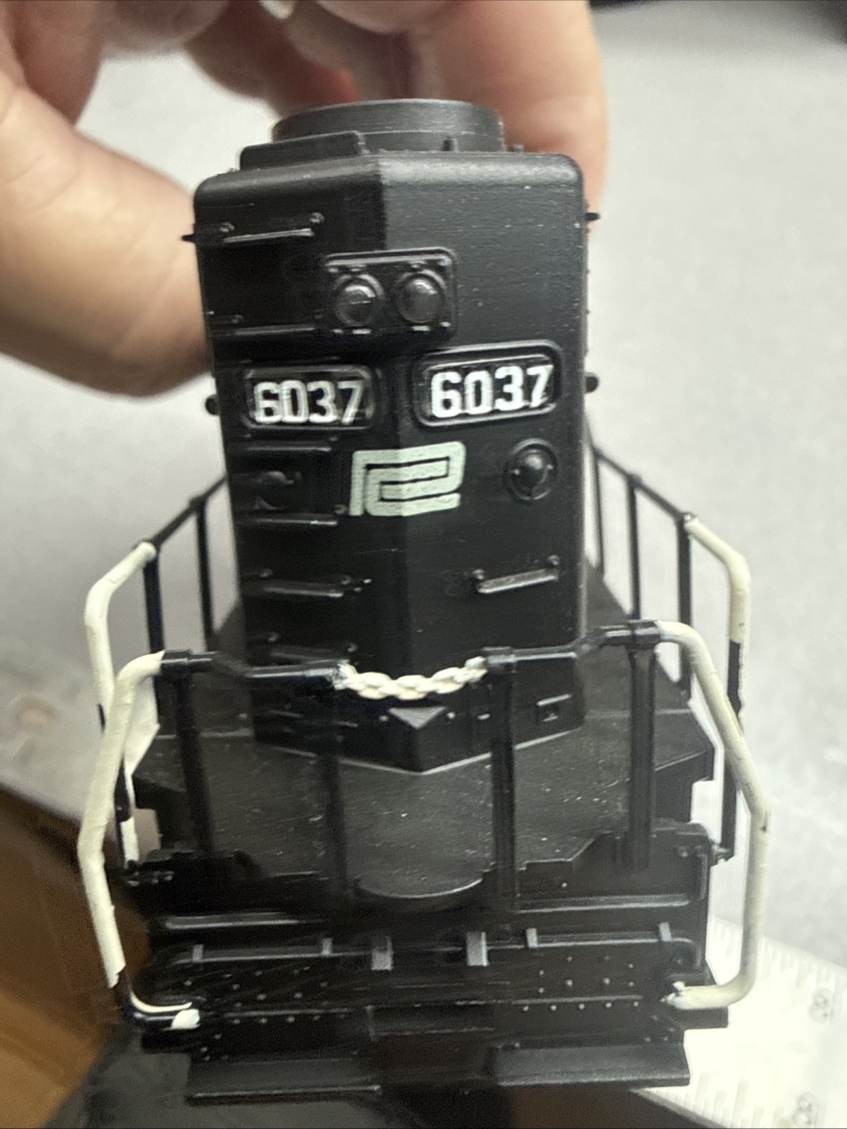 Atlas Sd 35 Shell Only Penn Central All Handrails Glass And Details Shell Only