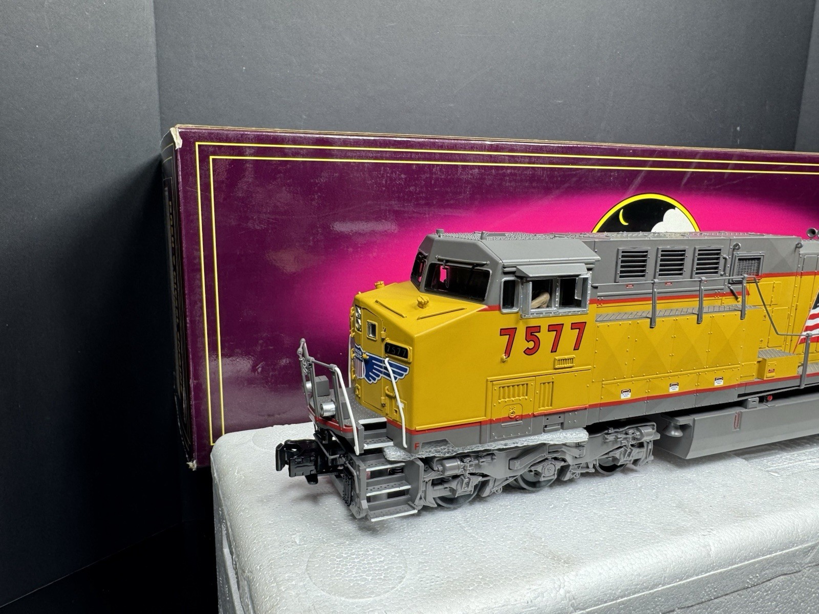 MTH 20-2511-3 Union Pacific UP AC6000 nonpowered diesel engine #7577 EX