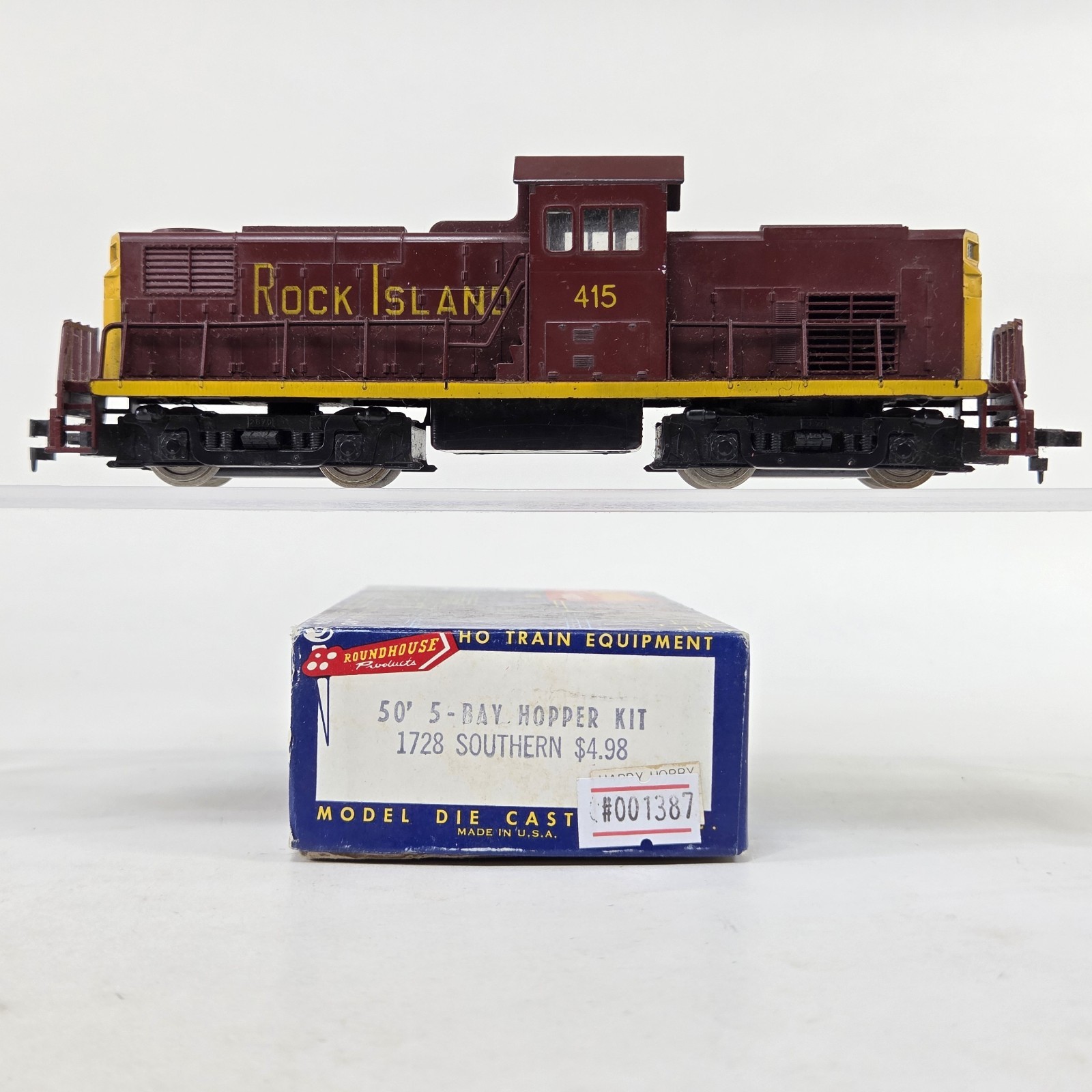 HO Scale Mehano Rock Island #415 Center Cab Switcher