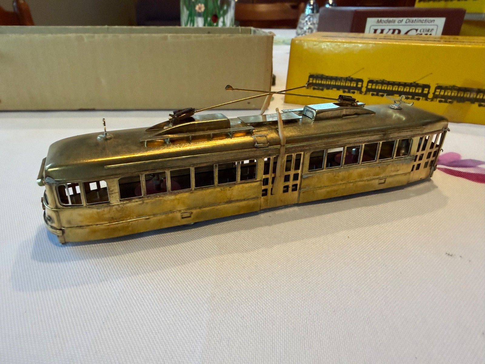 HO SUYDAM #5001T PACIFIC ELECTRIC DOUBLE-END “P.C.C.” STREETCAR ( NOT POWERED)