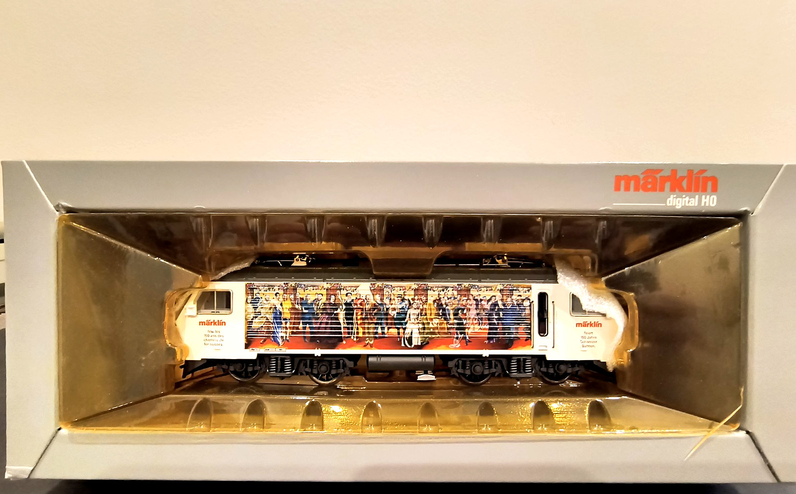 MARKLIN HO 37303 Swiss SOB ANNIVERSARY ELECTRIC LOCO Re 446 DIGITAL NEW IN BOX