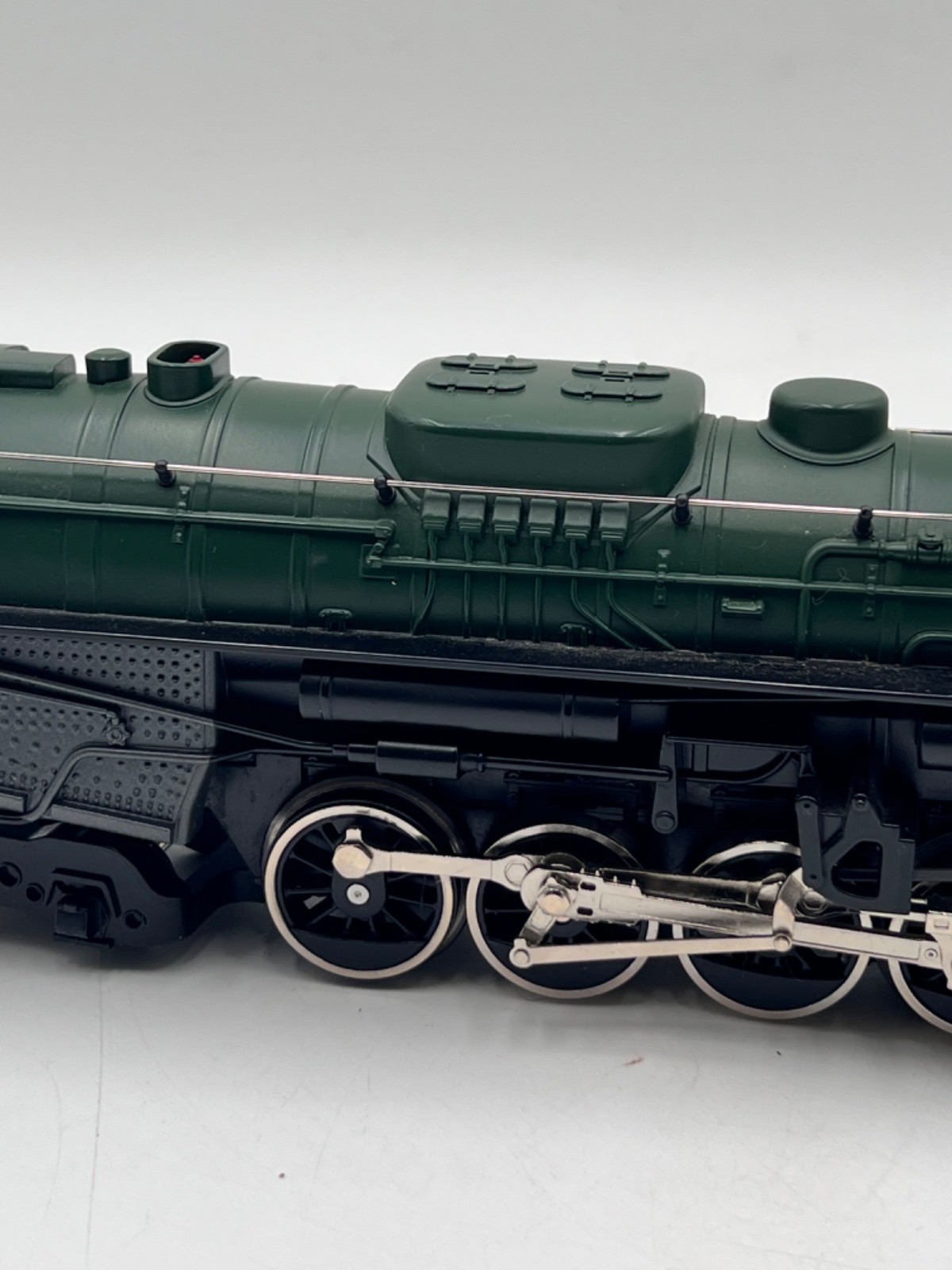 Lionel 6-28638 Great Northern Berkshire 2-8-4 Steam Loco TMCC Crew Talk O Gauge
