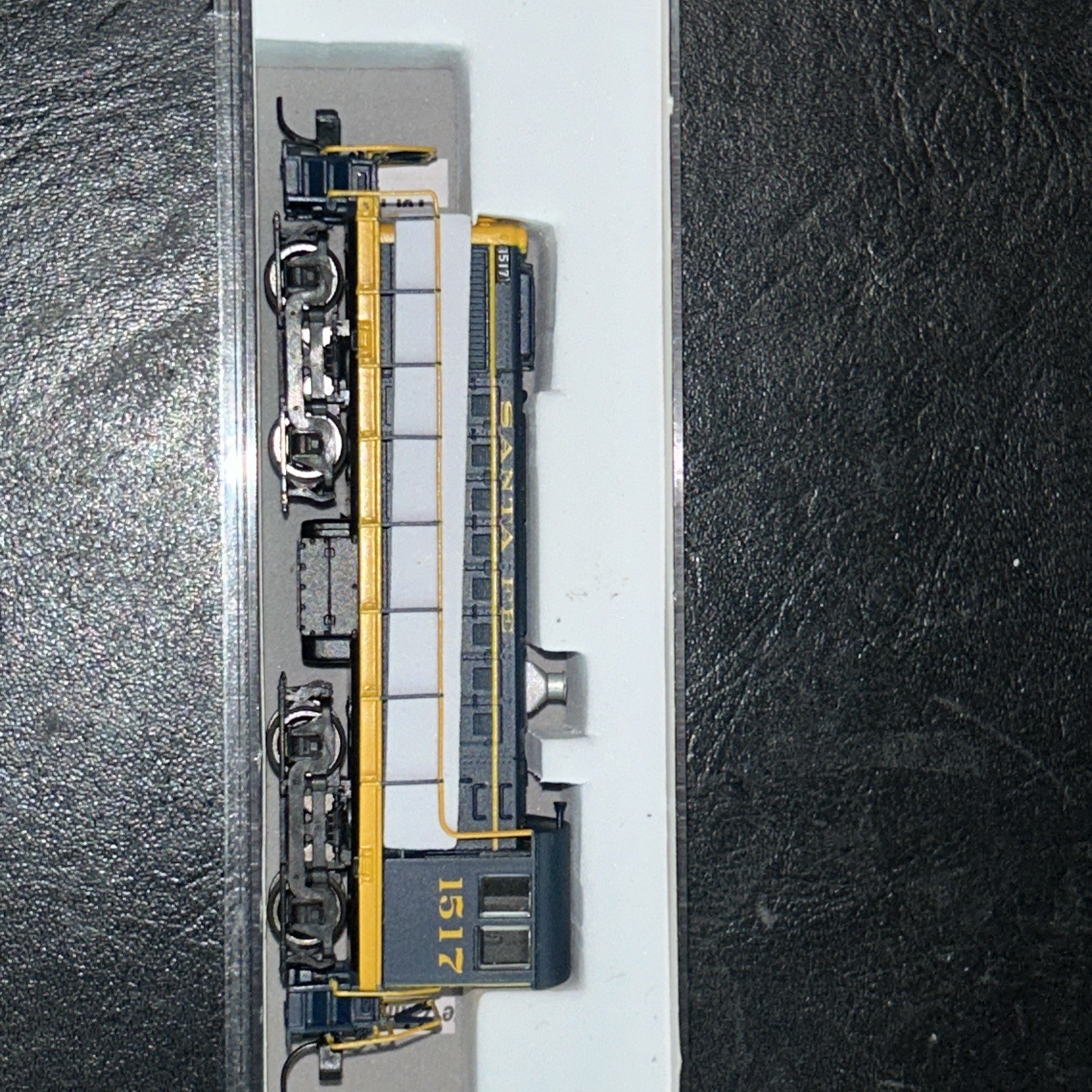 Atlas Gold Series N Scale Alco S4 Santa Fe Road #1517 DCC ESU LokSound