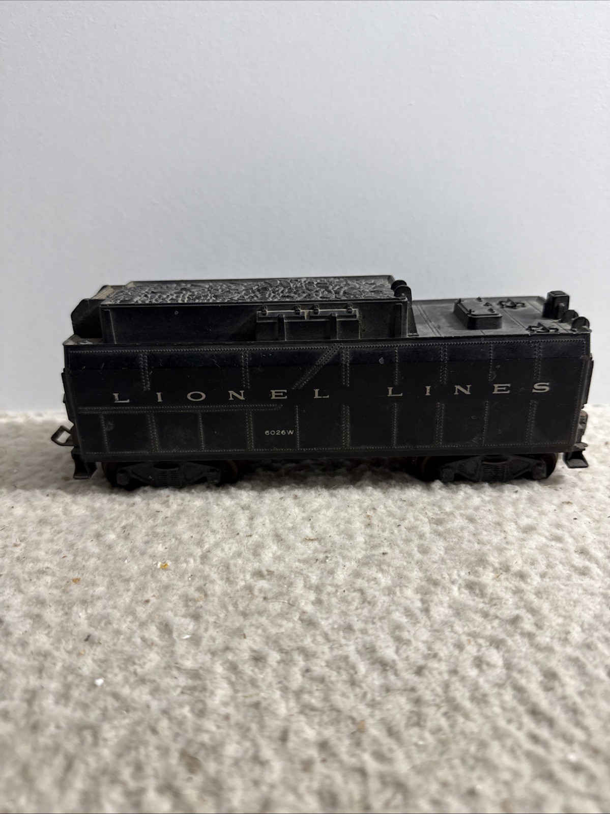 Lionel Post War 6026W Whistling Tender Vintage Train Car