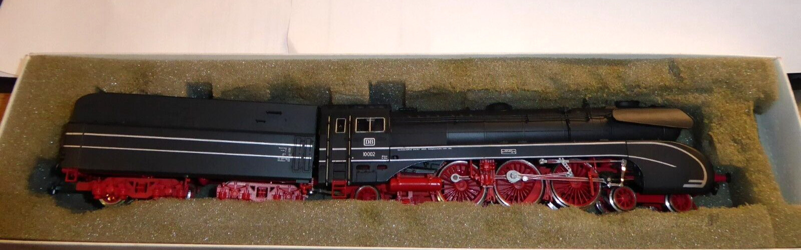 Rivarossi 1382 H0 Steam Locomotive Br 10 002 DB Epoch 3 sehr gut erhalten Boxed