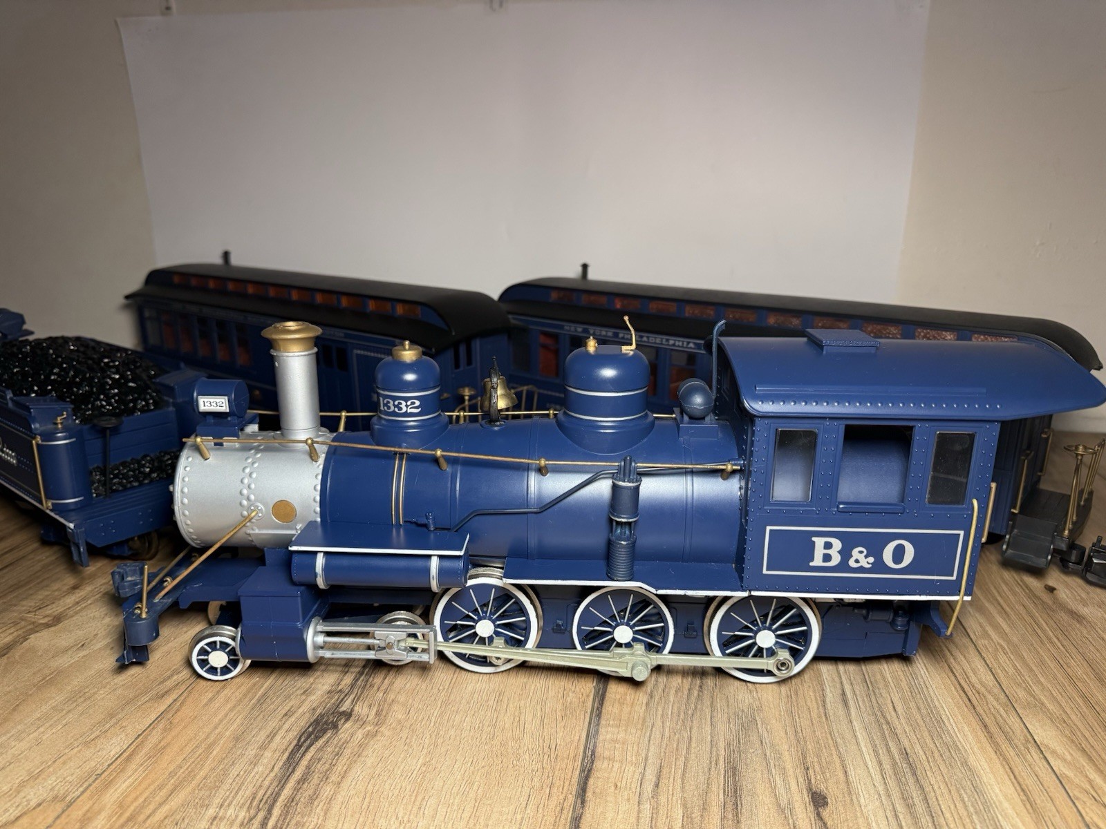Bachmann Royal Blue line Engine Locomotive B&O1332 U.S. Mail Cars UNTESTED AS-IS