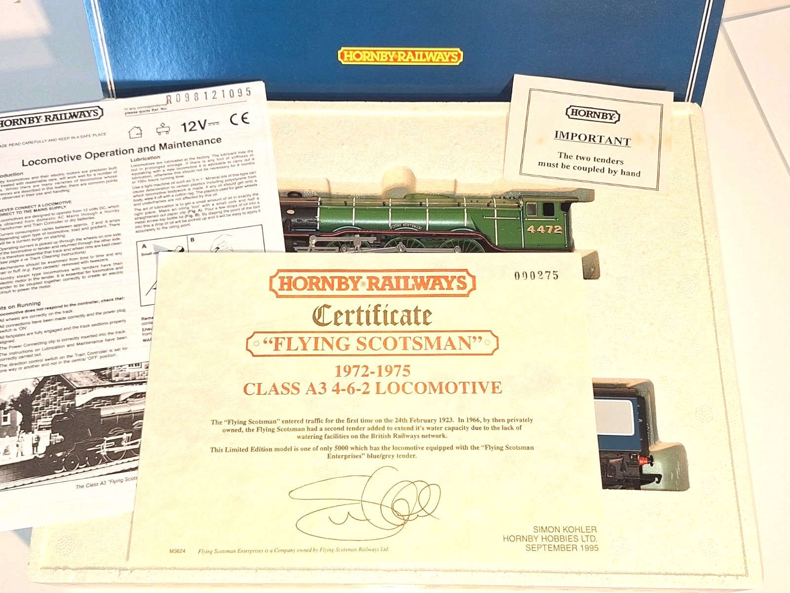 Hornby R098,R089. Flying Scotsman & Carr Set. Ltd Ed. Mint Cond. Boxed. OO Scale
