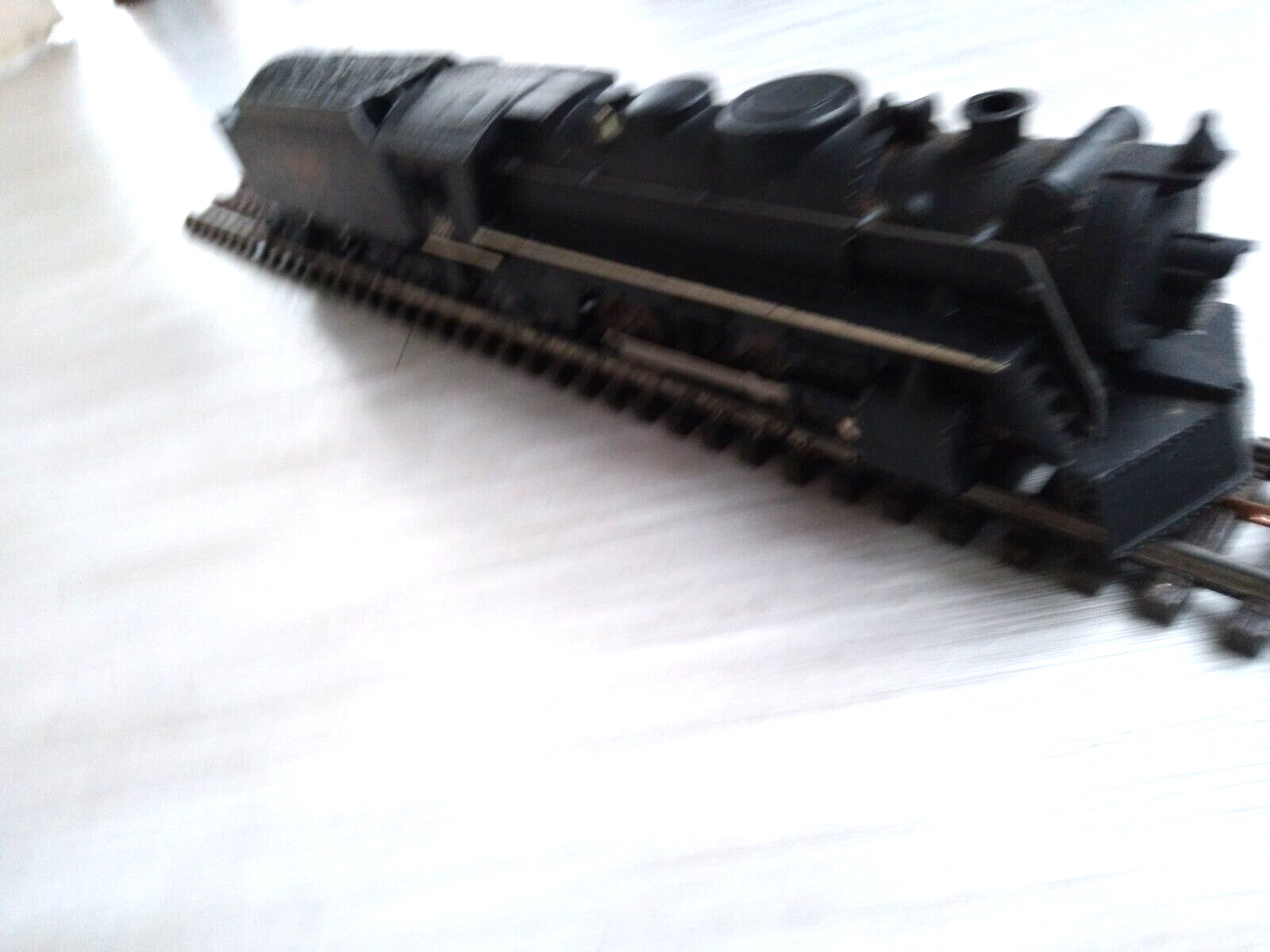 vintage MARX 666 Cast Metal Steam Engine with Allstate Tender- Works with Lionel