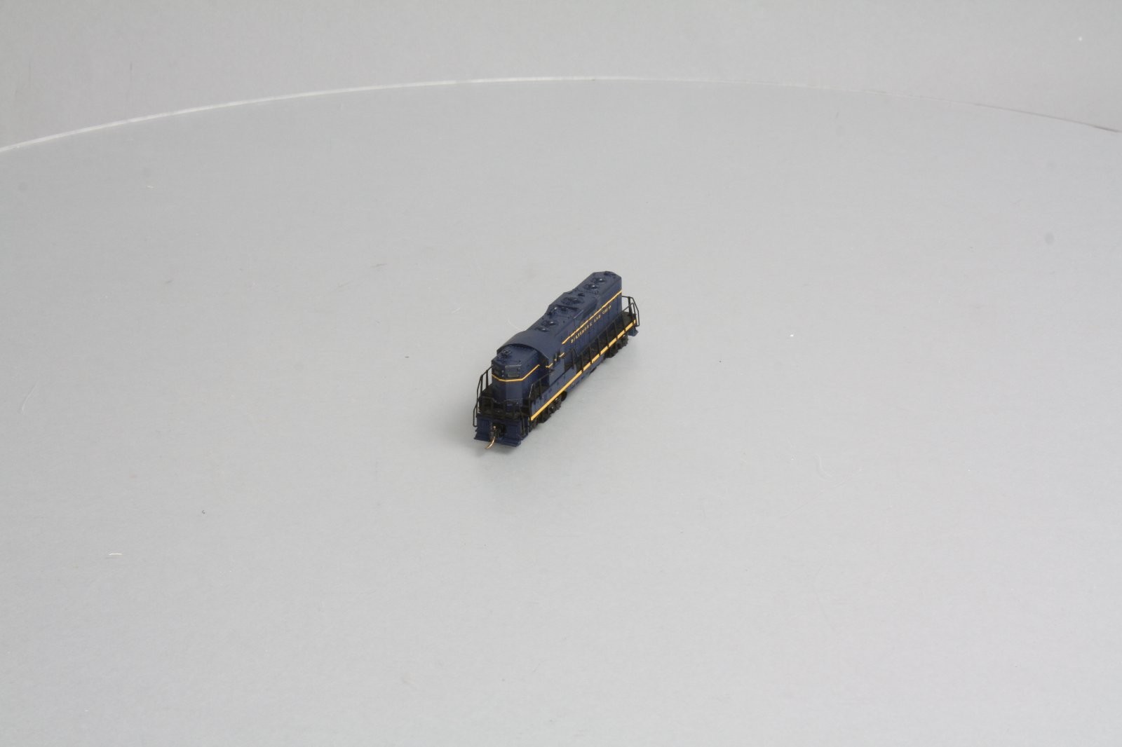 Atlas 48304 N Scale Baltimore & Ohio GP-9 Ph.2 Diesel Locomotive LN/Box