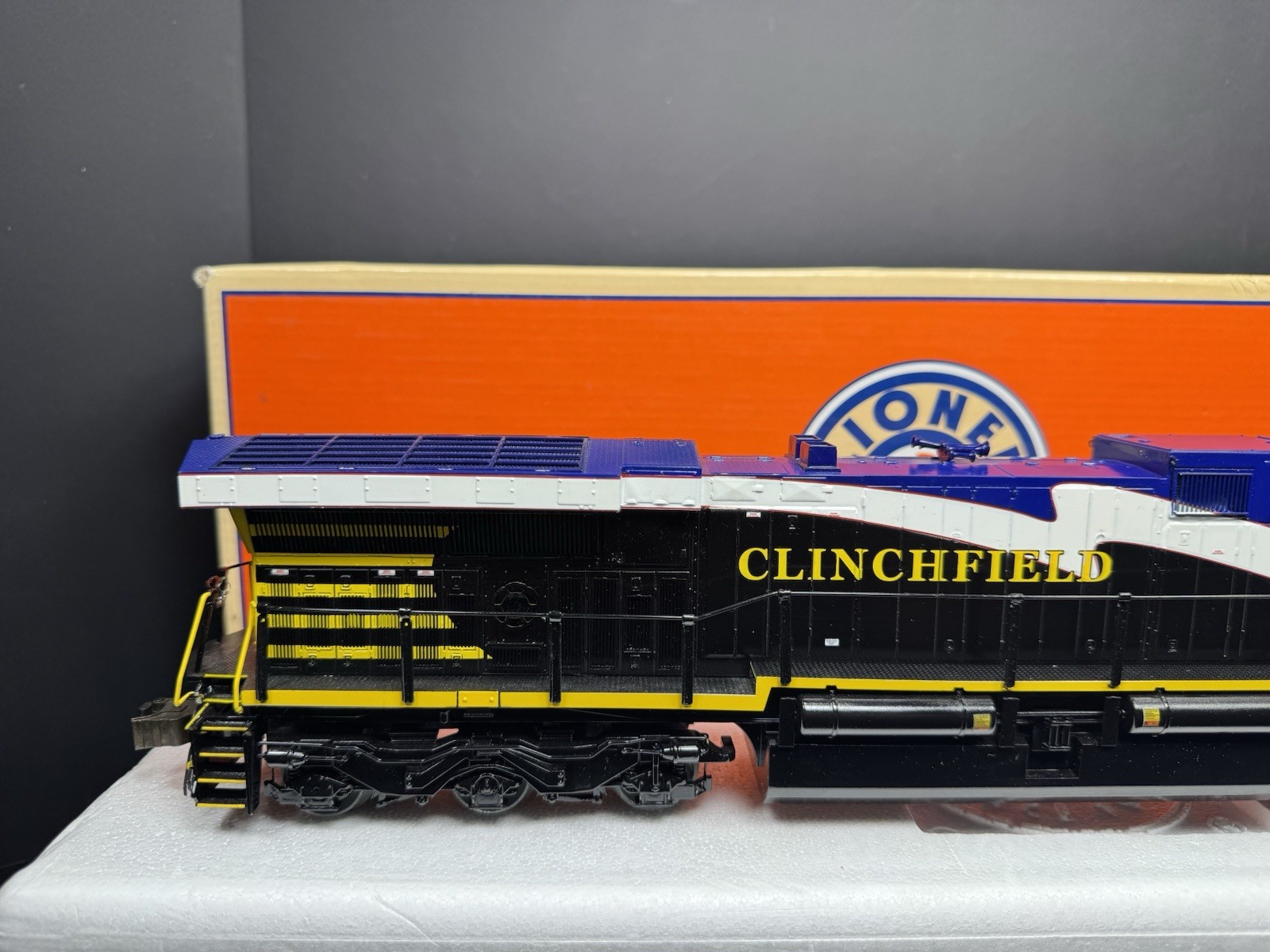 Lionel LEGACY 6-38409 CSX heritage Clinchfield AC6000 diesel engine #3602 EX