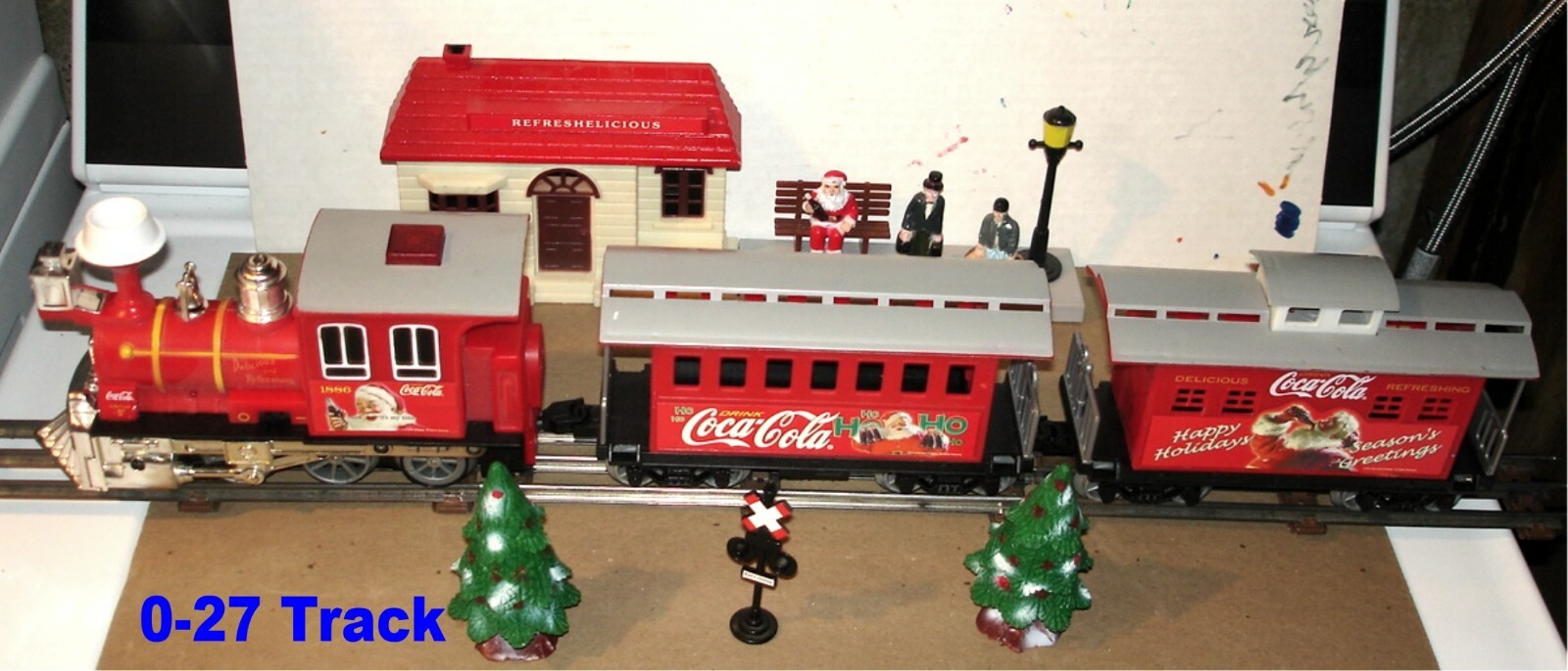 K-LINE (GOLDLOK) – COCA-COLA SANTA TRAIN – O-27 REMOTE CONTROL TRAIN