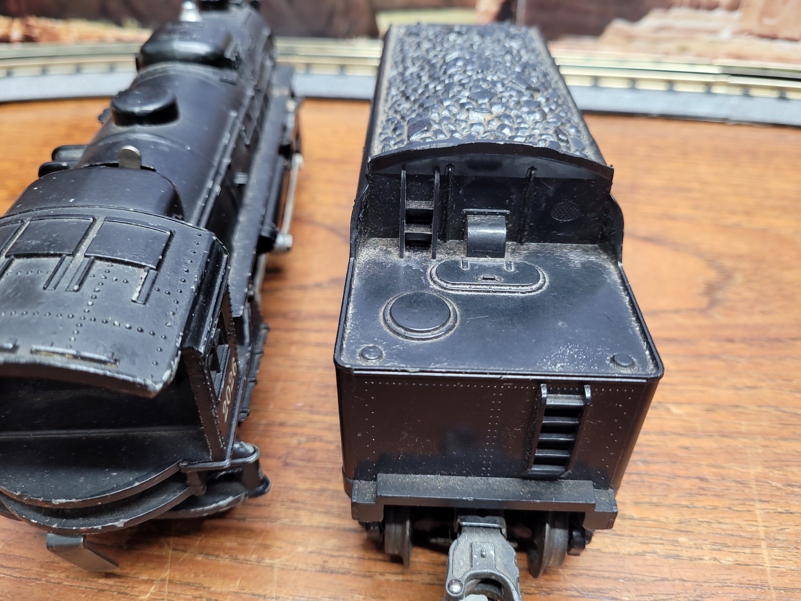 Lionel O Gauge 2-6-4 2026 Steam Locomotive And Tender For Parts Or Repair