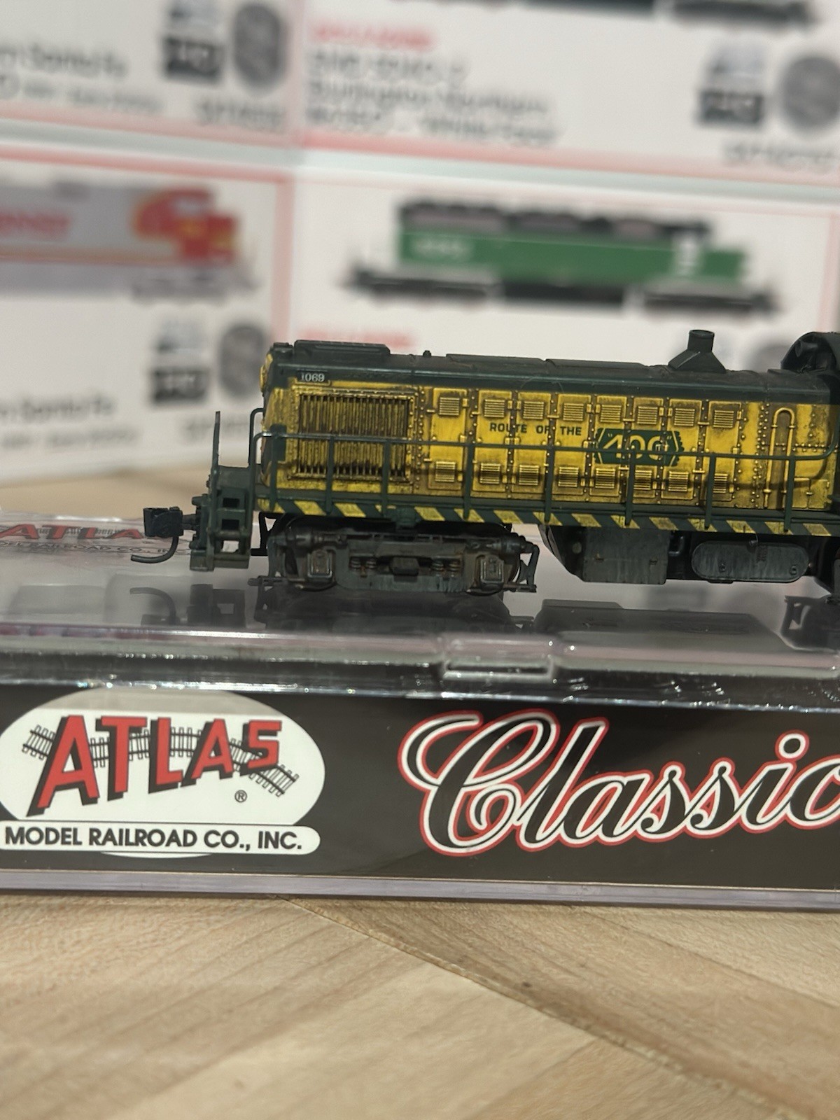 Atlas Classic N RS-1 CNW Chicago & North Western #1069 customized Weathered