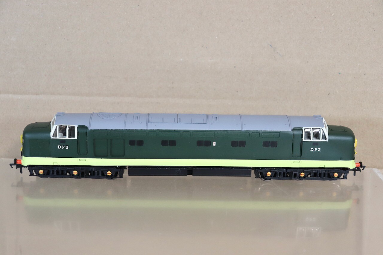 SILVER FOX MODELS BACHMANN KIT BUILT BR GREEN DIESEL LOCOMOTIVE DP2 nx