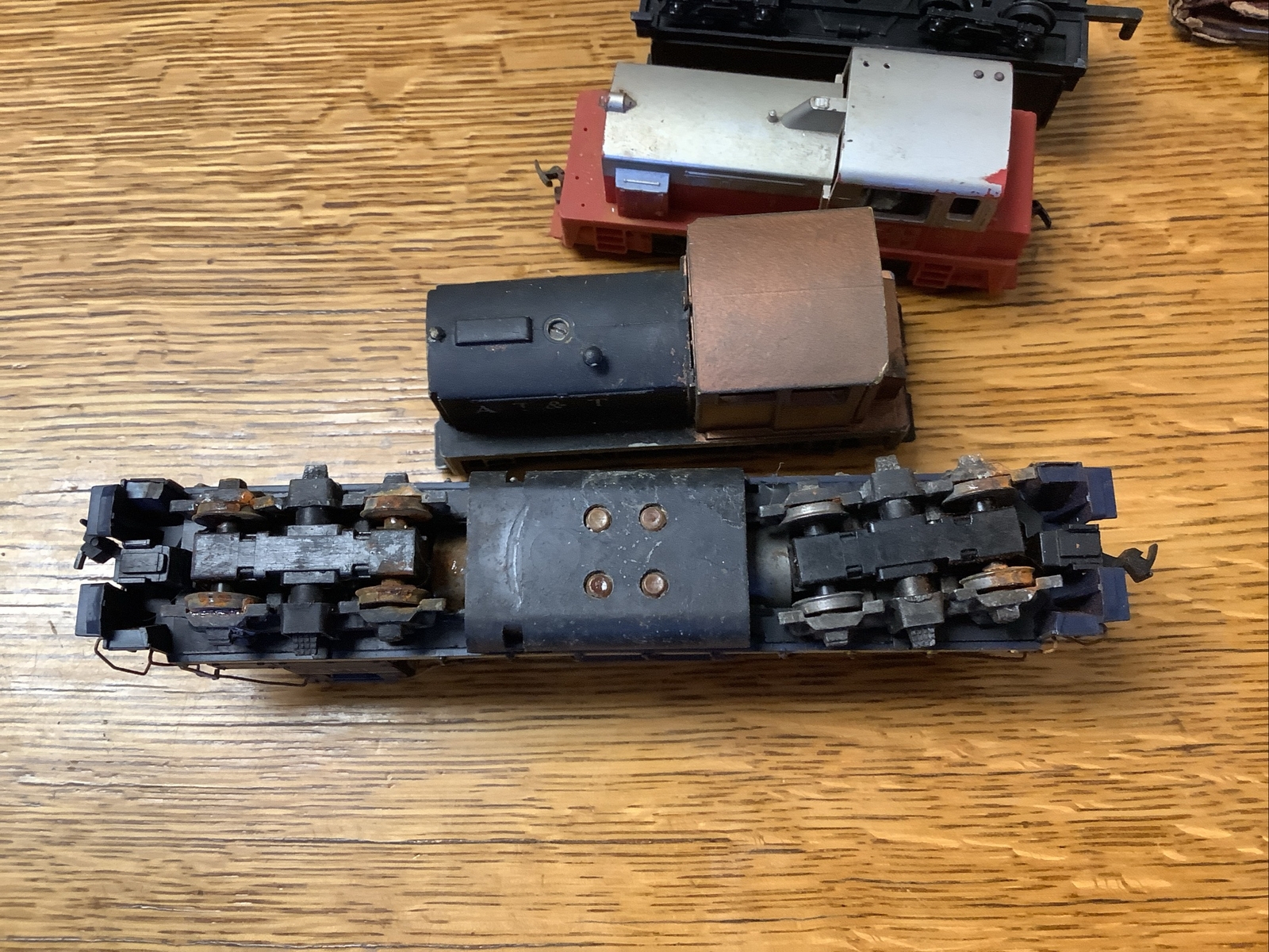 Vintage Tyco Cox Other Ho Gauge Locomotives And One Tender Used For Parts