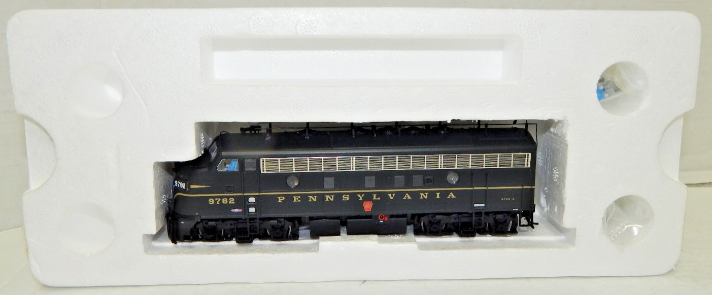 Proto 2000 – HO PRR EMD F7A-B Locomotive set #6782 A+B – QSI DCC & Sound