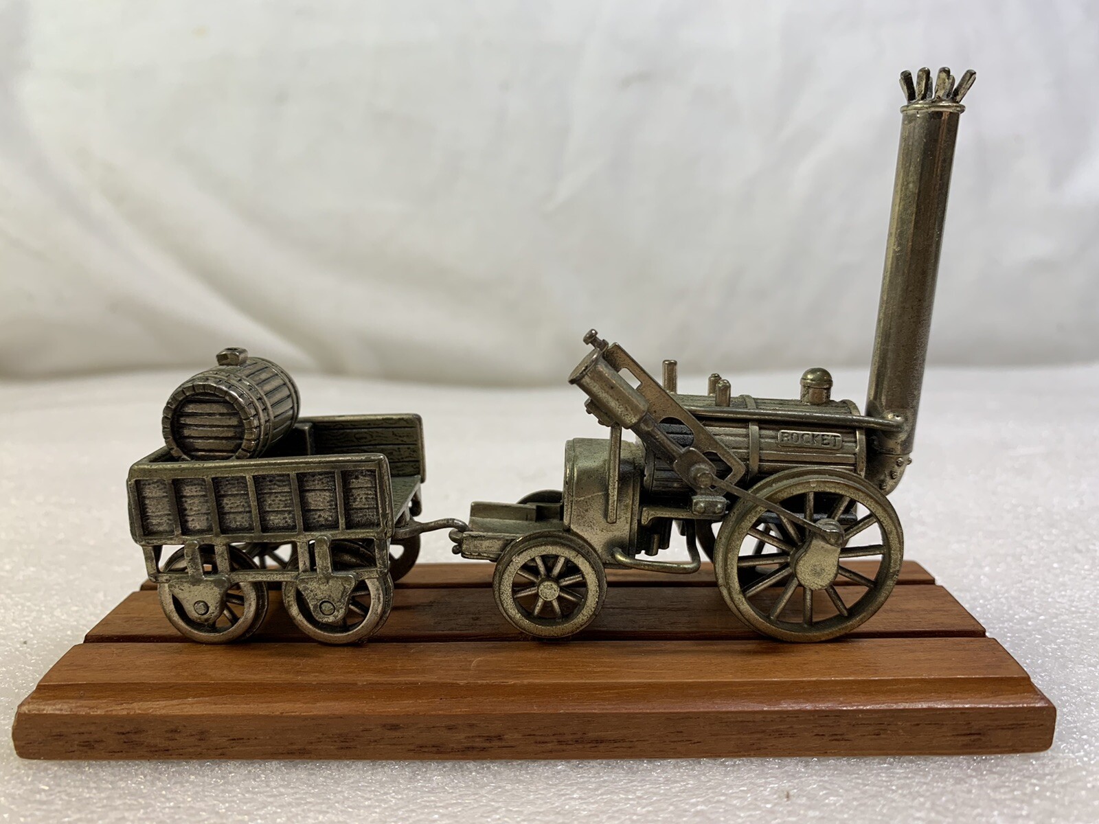 RARE Unoaerre Uno A Erre Italy Solid 800 Sterling Silver TRAIN ROCKET Figures