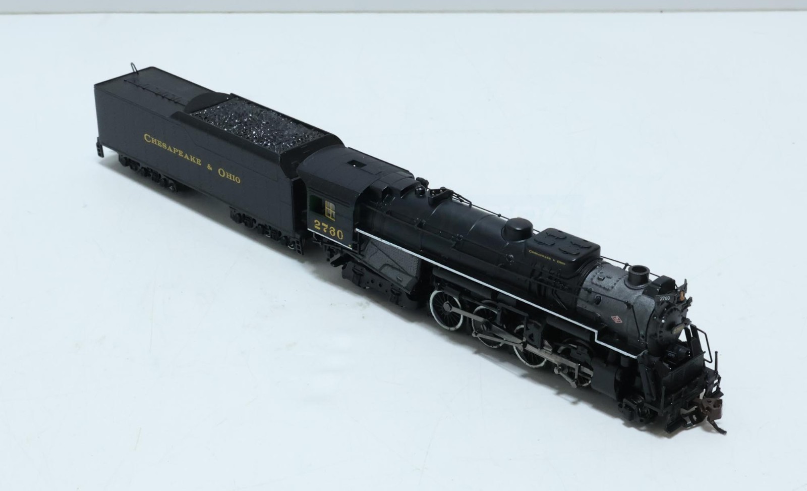 Bachmann Chesapeake & Ohio #2760 2-8-4 Locomotive & Tender DCC N Scale