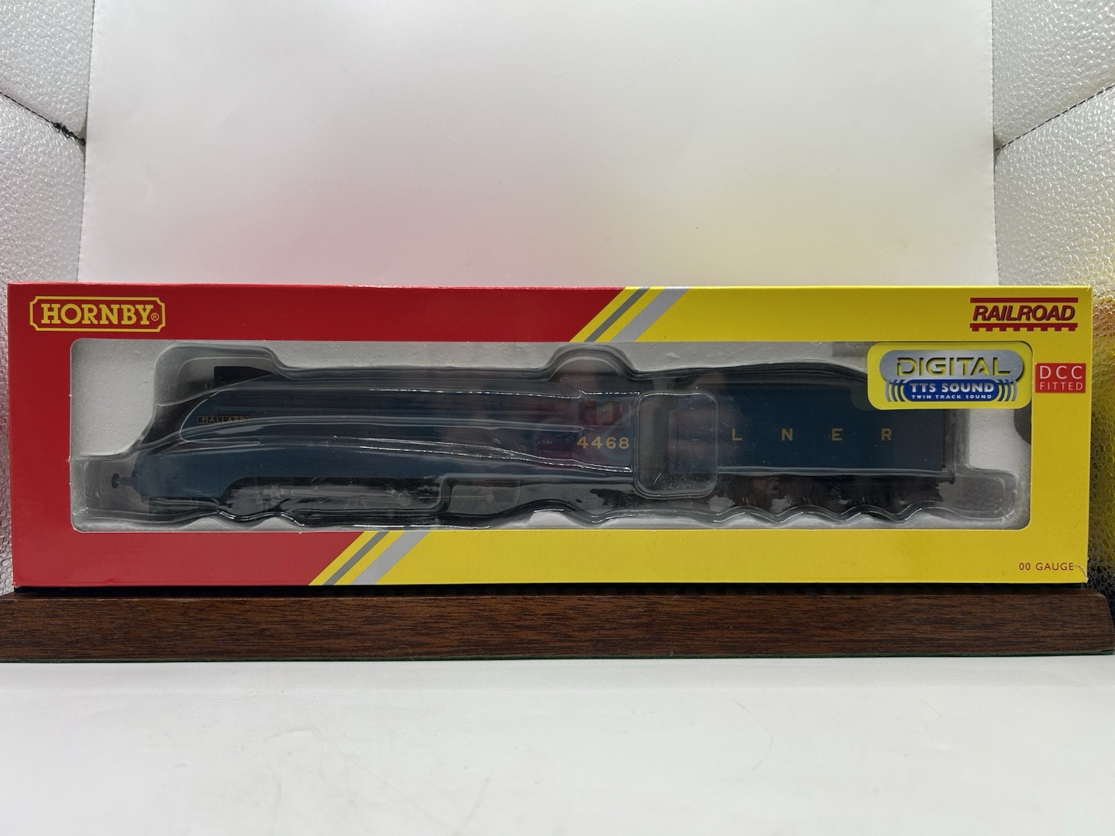 OO Hornby R3395TTS LNER Class A4 4-6-2 Pacific ‘Mallard’ TTS Sound – (EXCELLENT)