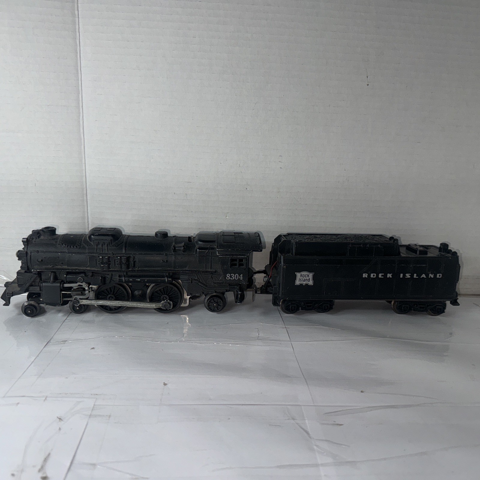 Lionel O Gauge 3 Rail 4-4-2 Rock Island #8304 Steam Locomotive Engine