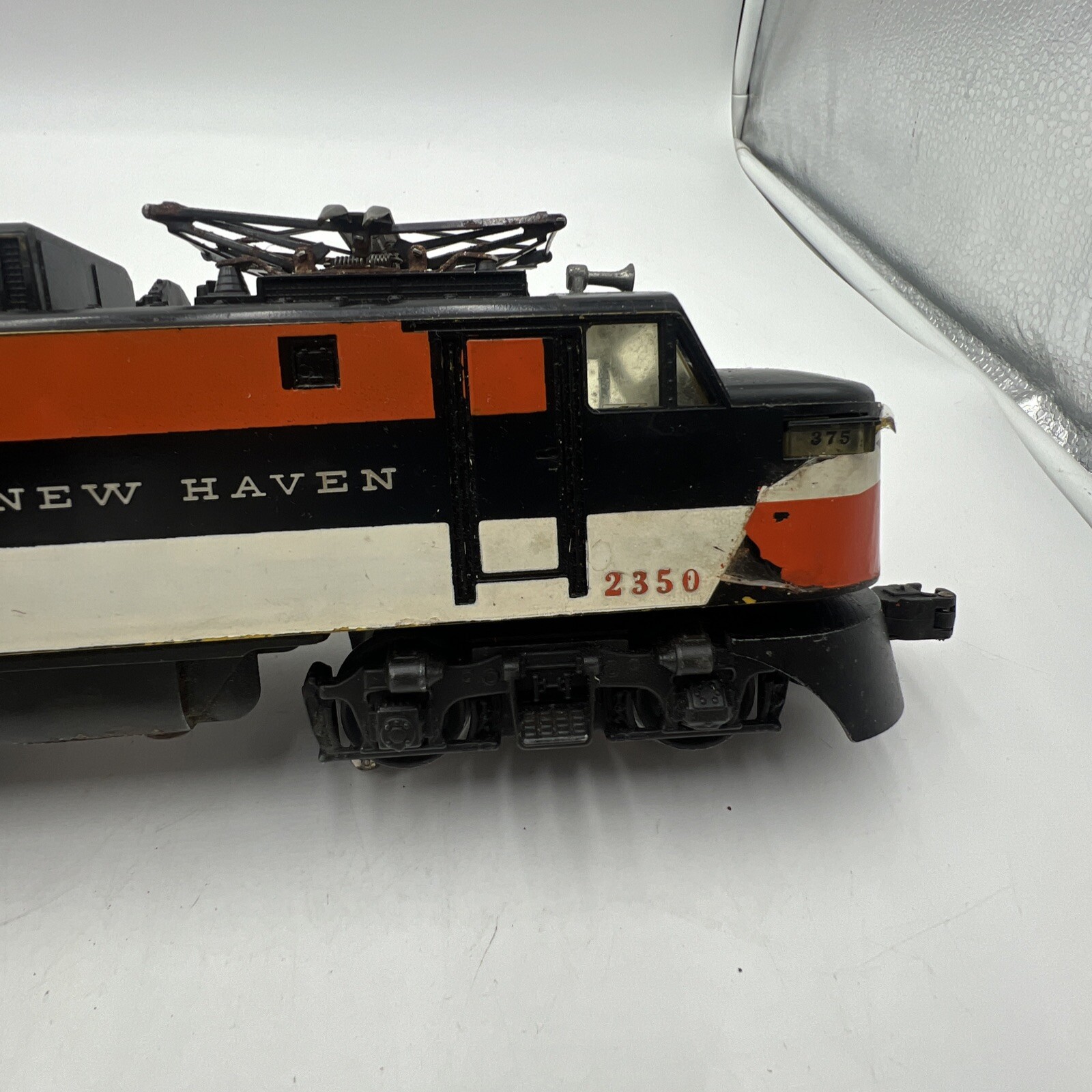 LIONEL POSTWAR O GAUGE NEW HAVEN EP5 ELECTRIC POWERED LOCOMOTIVE #2350 – TESTED
